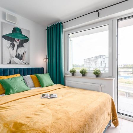 Chill Apartments Pileckiego Warsaw Ngoại thất bức ảnh